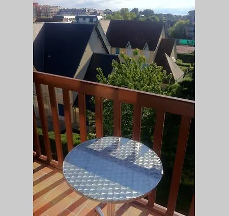 Nice Flat 400 M From Beach & Center Cabourg Buitenkant foto